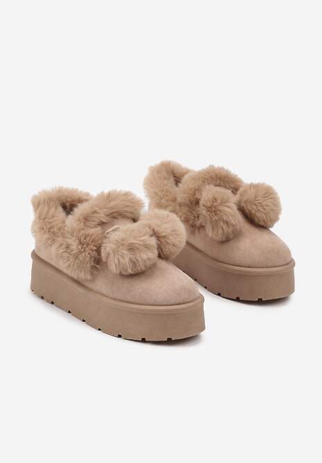 Ciemnobeżowe Śniegowce na Platformie z Pomponami i Ozdobnym Sztucznym Futerkiem Iriviane