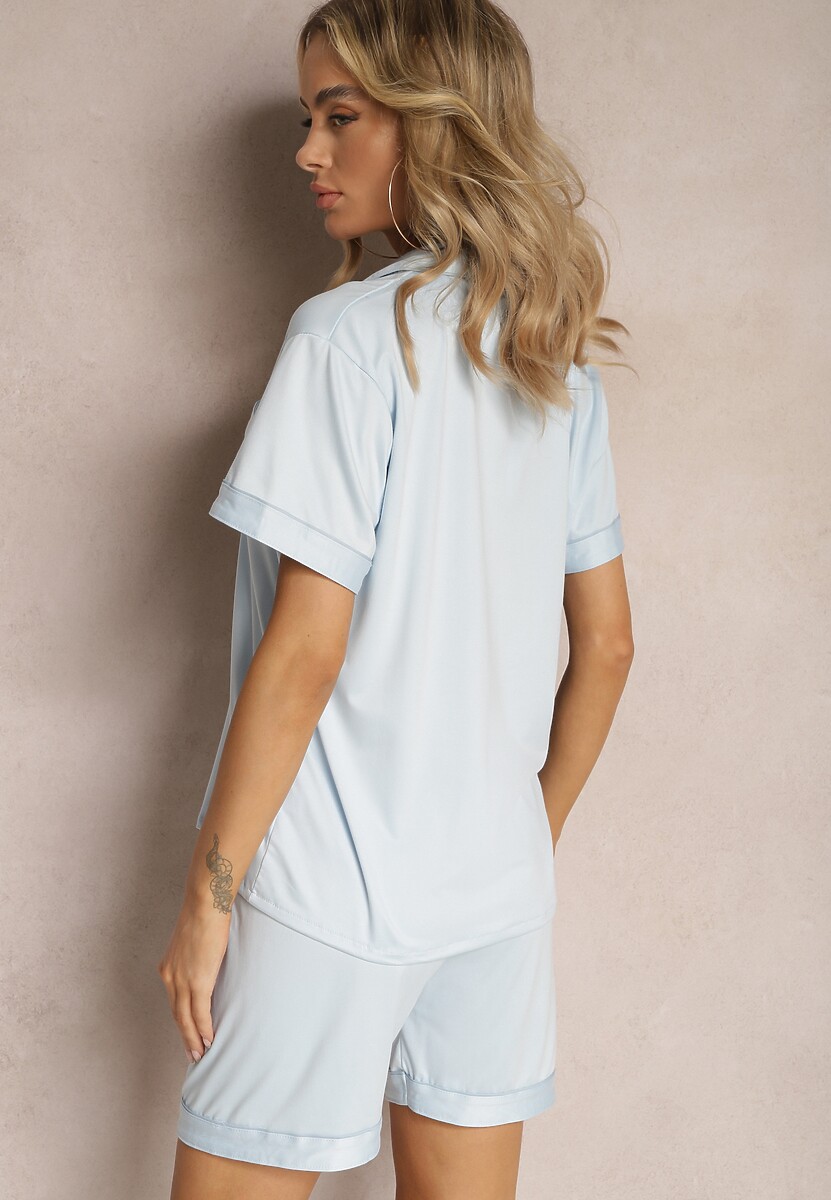 Jasnoniebieski Komplet Piżamowy z Krótką Koszulą z Napisem i Szortami Finetta