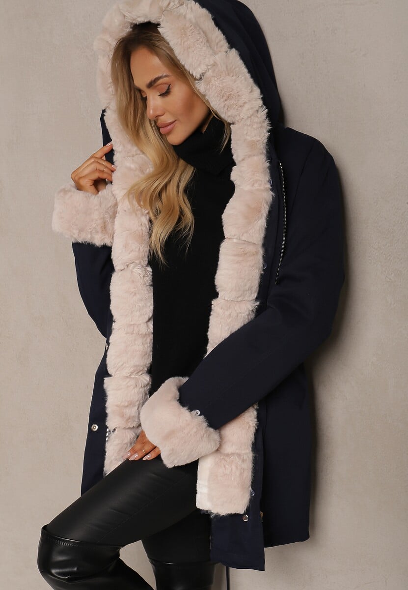 Ciemnoczerwona Kurtka Parka o Klasycznym Kroju z Kapturem i Futrem z Możliwością Odpięcia Ninnorina