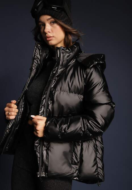 Czarna Pikowana Kurtka z Kapturem Natta