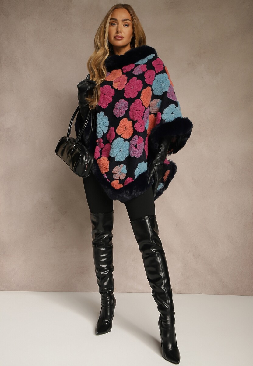 Granatowe Ponczo z Wiskozy Zdobione Futrzanymi Aplikacjami w Kształcie Kwiatów Lealithwen