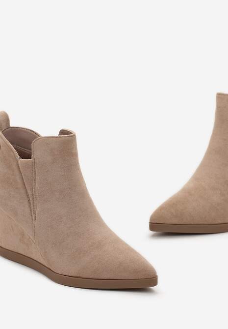 Ciemnobeżowe Botki na Koturnie z Ekozamszu Ozdobione Rozcięciem Baly