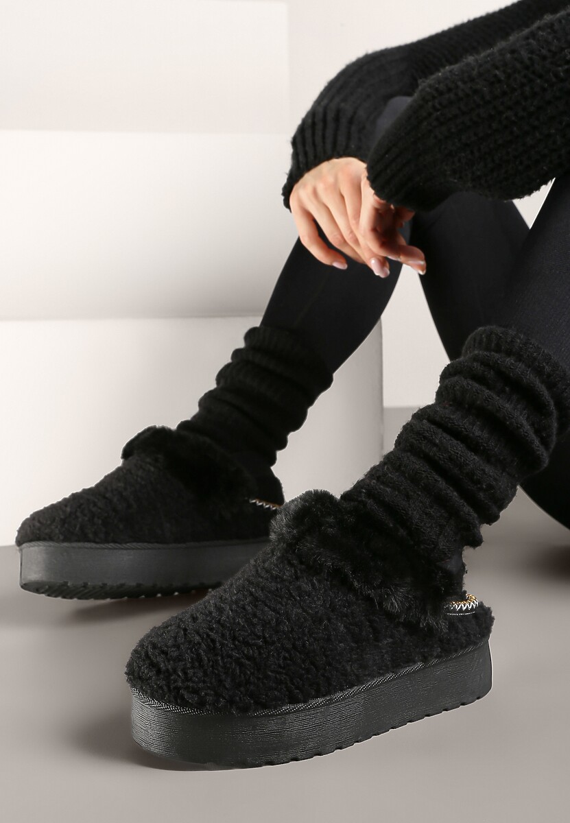 Czarne Futerkowe Śniegowce na Grubej Podeszwie z Gumką na Pięcie Sosena