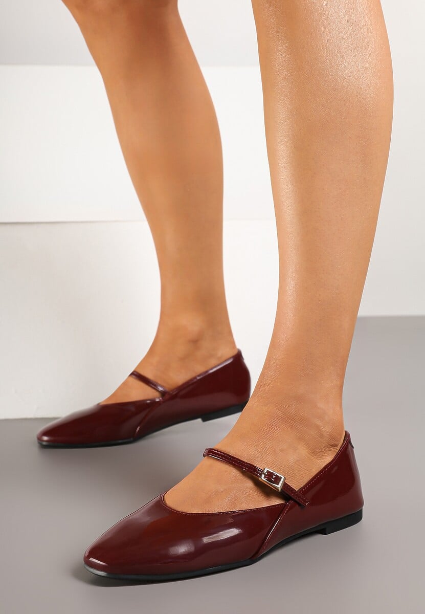 Bordowe Balerinki Mary Jane na Płaskiej Podeszwie z Paskami na Sprzączki Zinitia