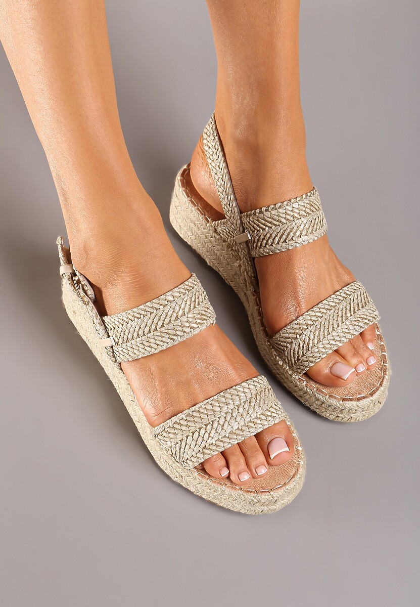 Ciemnobeżowe Sandały na Plecionej Podeszwie Zapinane Wokół Kostki na Sprzączkę Ioni