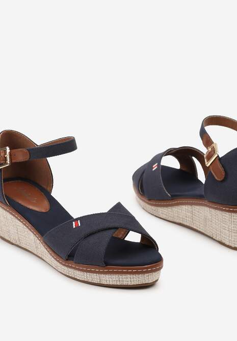 Granatowe Sandały na Koturnie z Ozdobną Plecionką Zapinane na Sprzączkę Gwendes