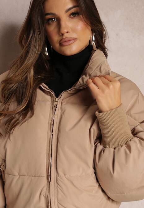 Beżowa Pudełkowa Kurtka Pikowana o Kroju Oversize Isatti