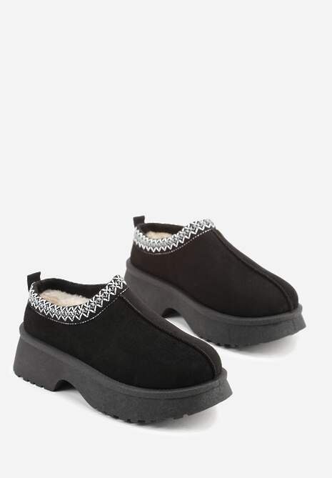 Czarne Śniegowce na Platformie z Niską Cholewką z Haftem Livitte