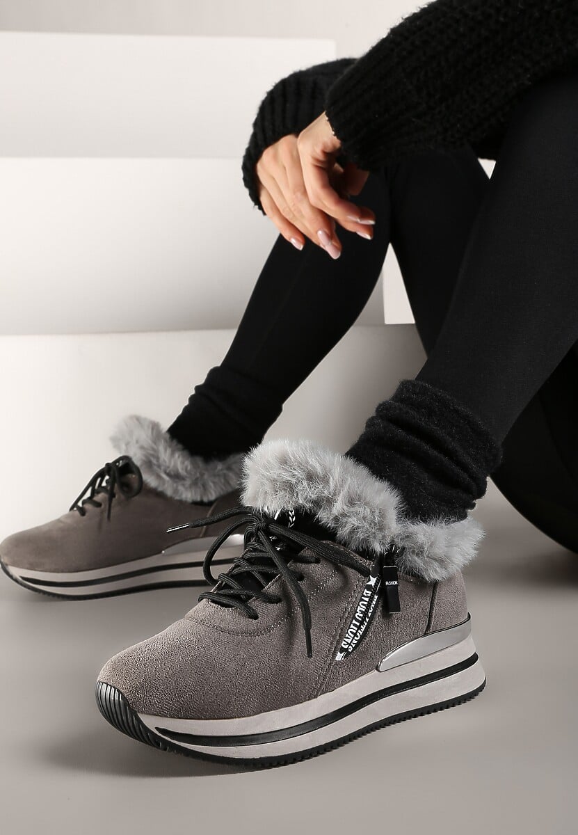 Szare Sneakersy na Płaskiej Podeszwie z Napisem i Futerkiem Taricea