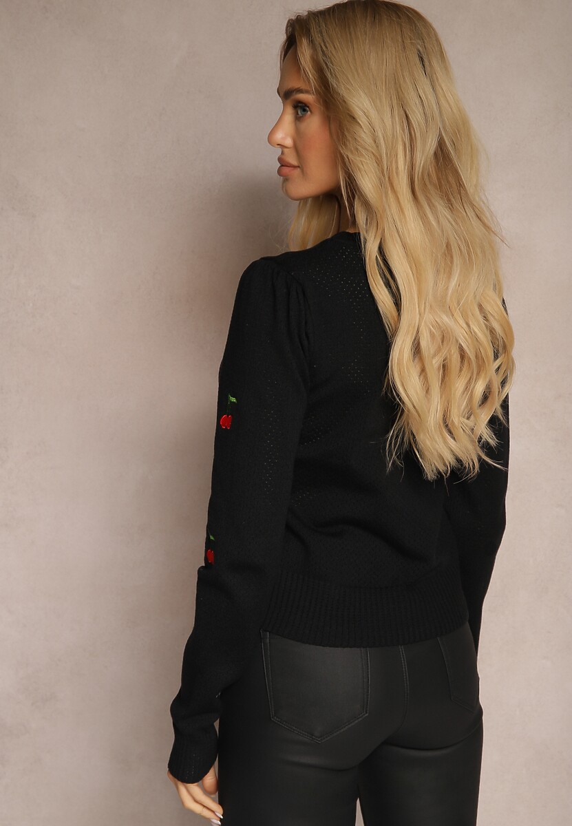 Czarny Sweter z Wiskozą i Ozdobną Perforacją z Aplikacjami w Kształcie Wisienek Niriala