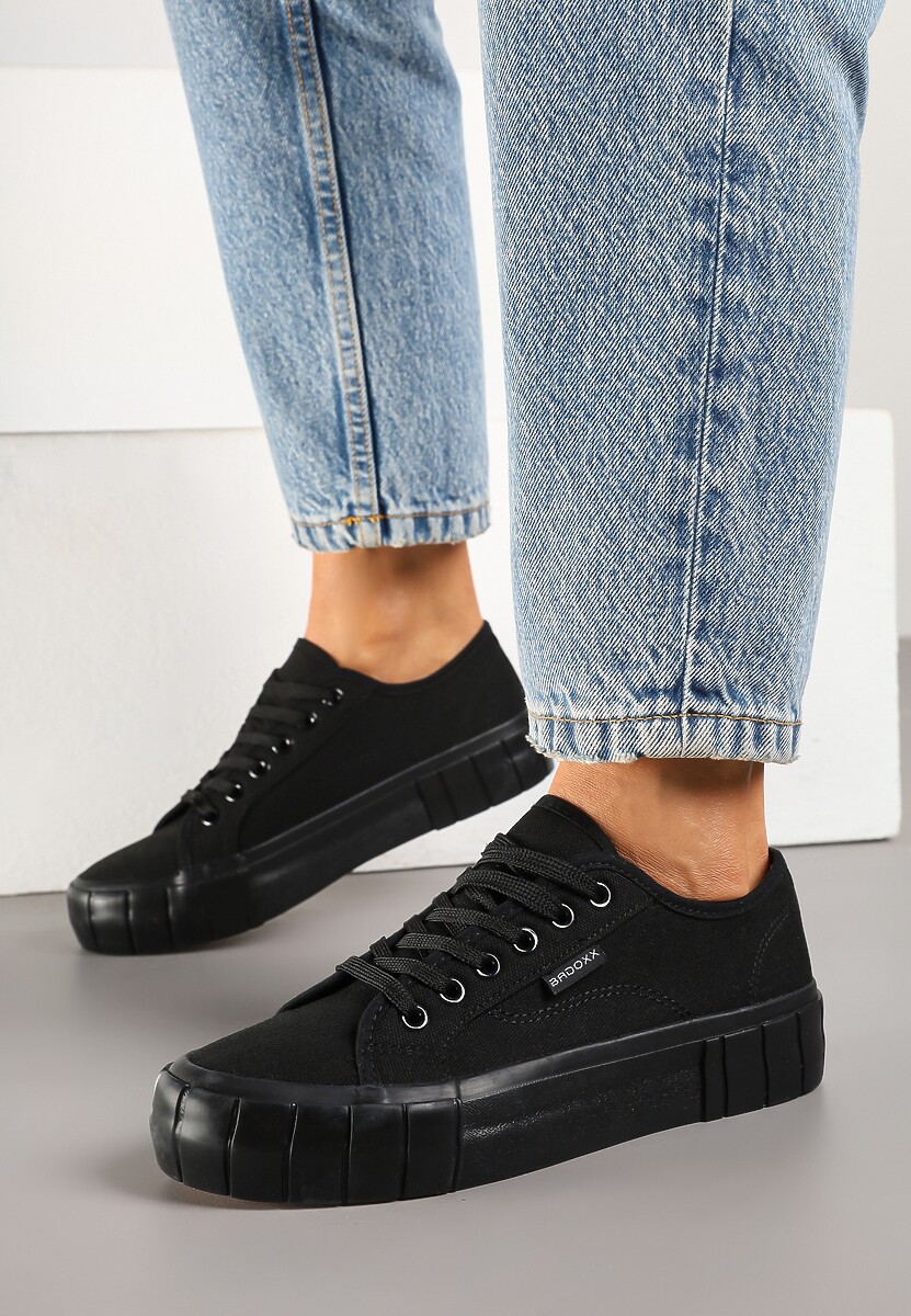 Czarno-Białe Trampki na Tłoczonej Platformie Maivoria