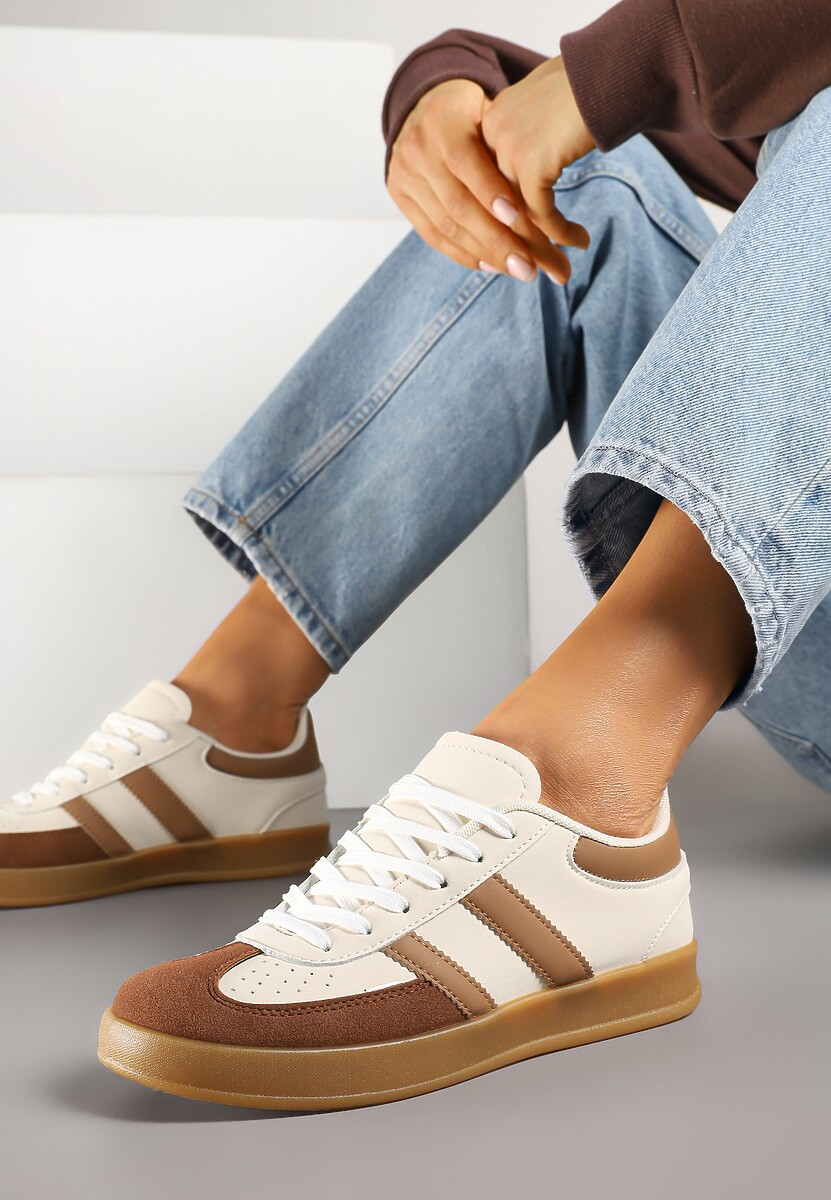 Beżowo-Białe Sneakersy w Stylu Klasycznych Tenisówek Zdobione Przeszyciami Ivelfia