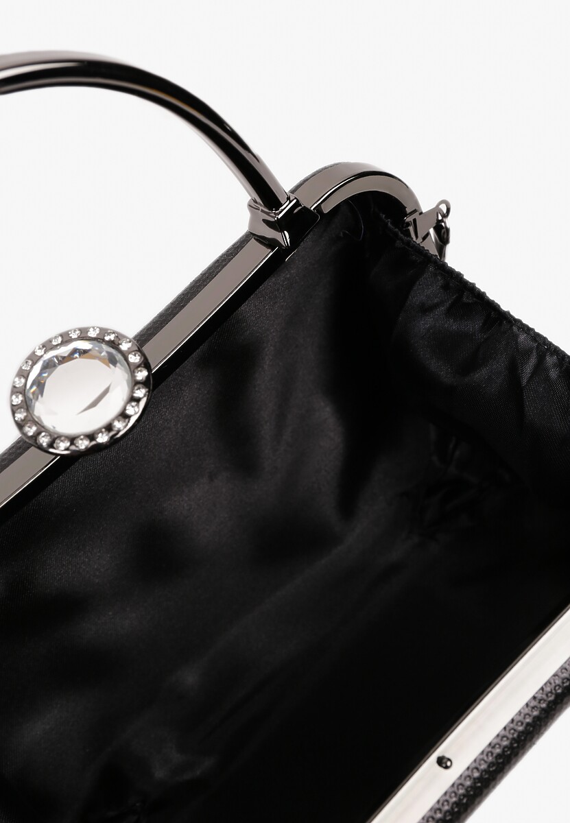 Czarna Torebka Kopertówka z Ozdobną Rączką i Cyrkoniowym Zatrzaskiem Riverdi