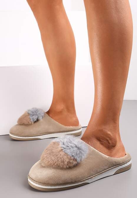 Ciemnobeżowe Kapcie z Pomponem w Kształcie Serduszka z Futerka Rafima