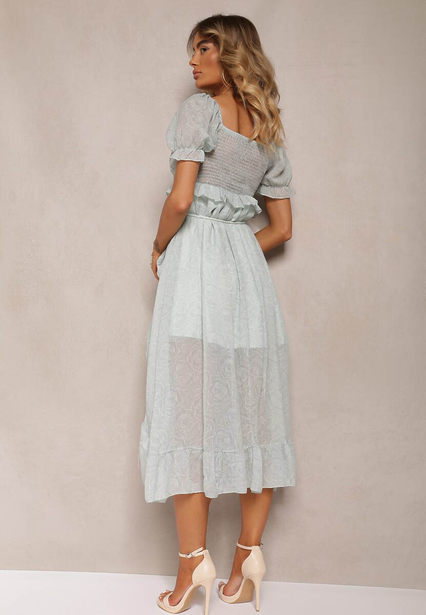 Zielona Rozkloszowana Sukienka z Falbankami i Bufiastymi Rękawami Zdobiona Broszką Simadea