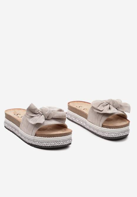 Szare Casualowe Klapki na Płaskiej Ozdobnej Podeszwie z Kokardką Gladiara