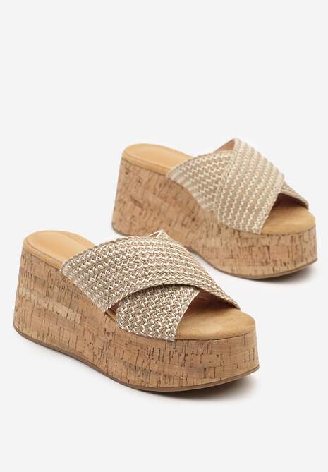 Ciemnobeżowe Klapki na Platformie i Koturnie z Korka Ozdobione Metaliczną Nicią Maitoria
