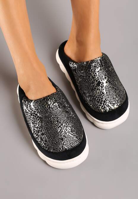 Czarne Kapcie Vices na Platformie z Tłoczeniem Ozdobione Metalicznym Wzorem Zeanivra