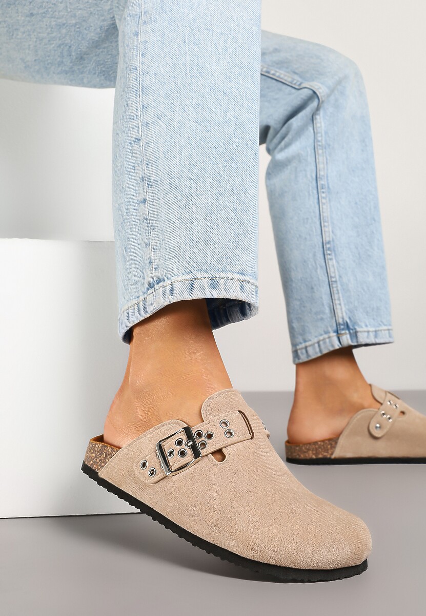 Czarne Klapki w Typie Muli Chodaków ze Sprzączką Lanelita