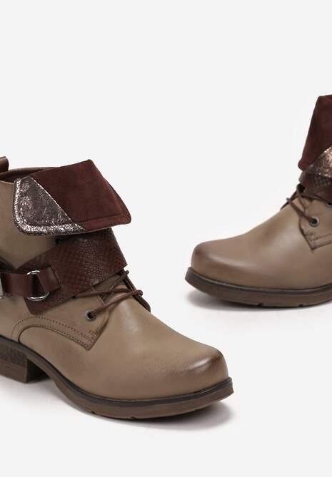 Ciemnobeżowe Workery Botki z Klamrą i Wywiniętą Cholewką Glenfia