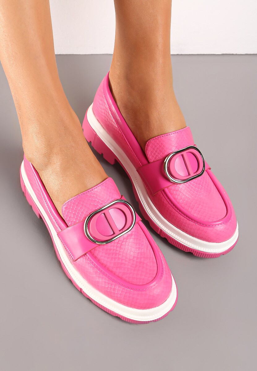 Fuksjowe Mokasyny z Metaliczną Aplikacją i Delikatnym Printem Unica