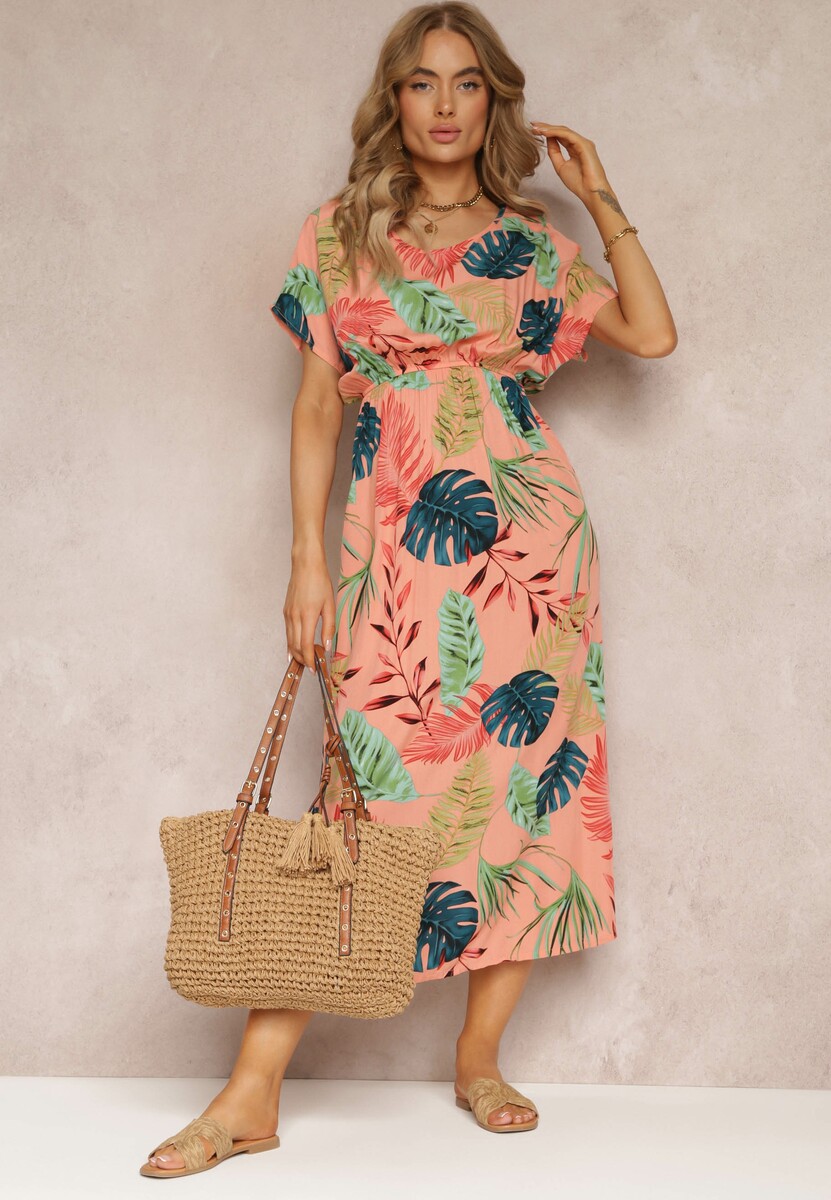 Różowa Sukienka z Wiskozy w Kwiaty i Gumką w Pasie Timnita