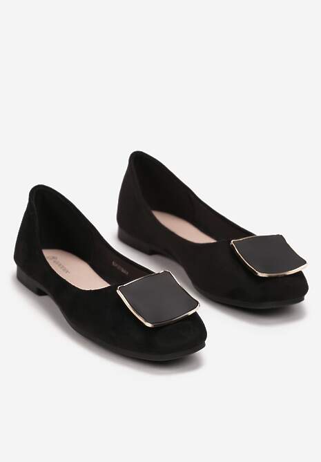 Czarne Balerinki z Kwadratowym Noskiem i Ozdobą Nasu