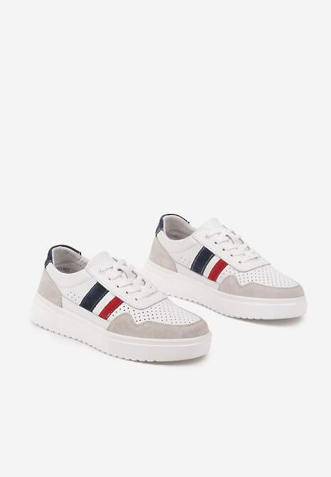 Biało-Granatowe Płaskie Sneakersy ze Skóry Naturalnej Ozdobione Paskami i Perforacją Floriwa