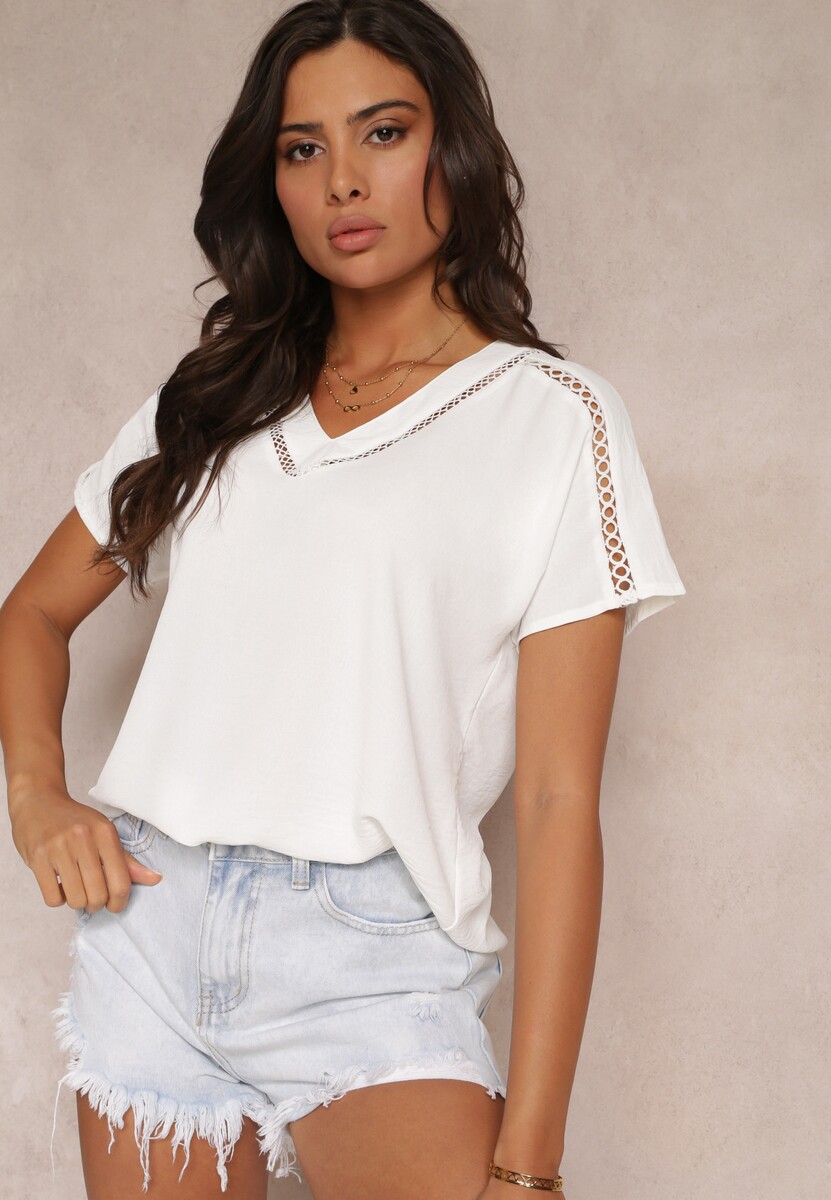 Czarna Rozszerzana Bluzka z Krótkimi Rękawami i Ażurowymi Taśmami Zaylor