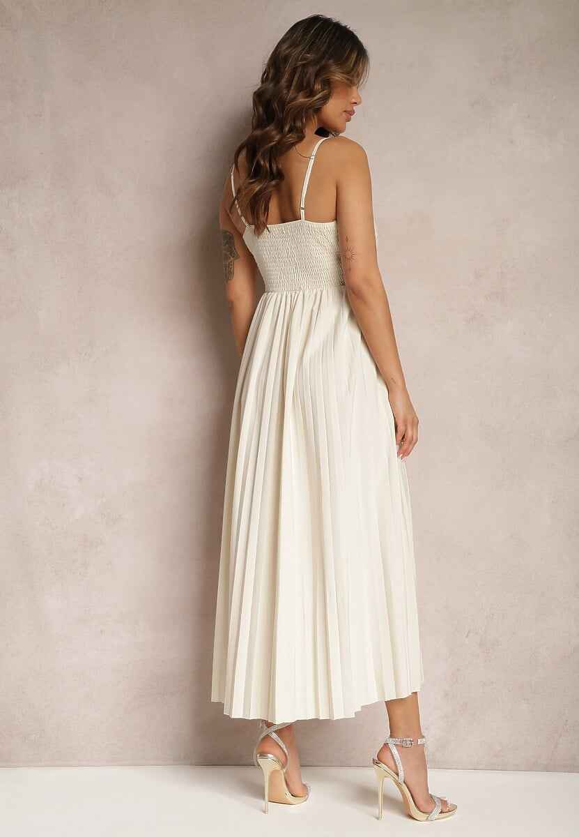 Jasnobeżowa Długa Sukienka Kopertowa o Rozkloszowanym Kroju na Ramiączkach Kaemera