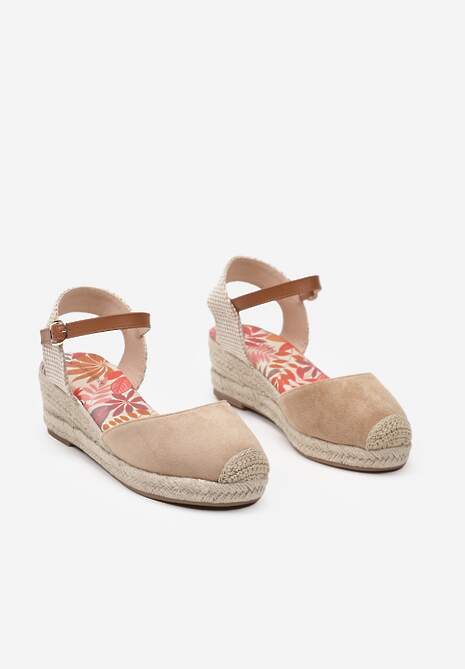 Ciemnobeżowe Sandały Espadryle z Plecionką na Niewysokim Koturnie Debranella