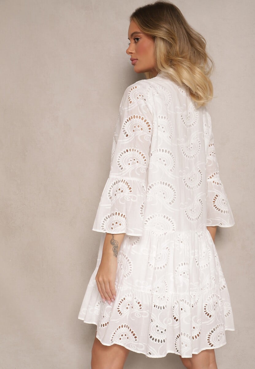 Biała Haftowana Sukienka Boho z Bawełny o Rozkloszowanym Kroju Helavira