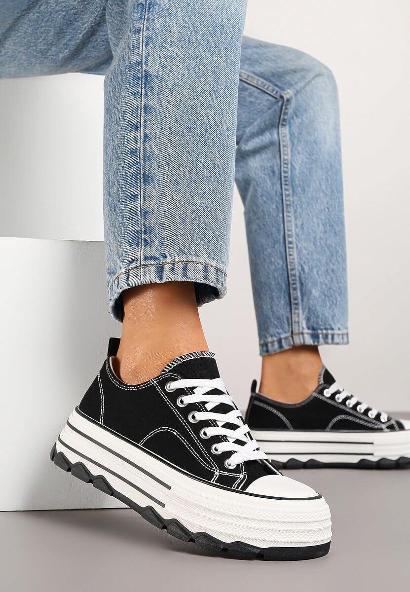 Czarne Trampki na Platformie z Paskami i Niską Cholewką Zienelle