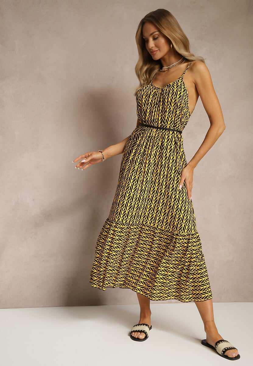 Różowa Sukienka z Bawełny Ozdobiona Geometrycznym Motywem Nilavionea