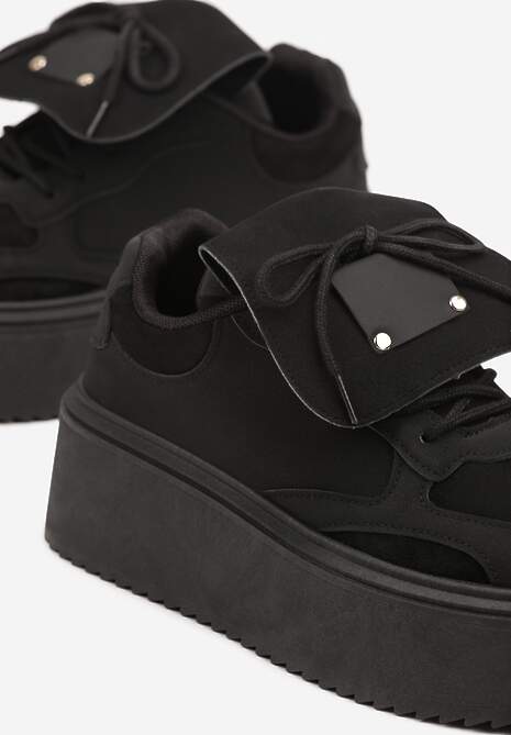 Czarne Sneakersy Ozdobione Kokardą i Wywiniętym Językiem Ivalione