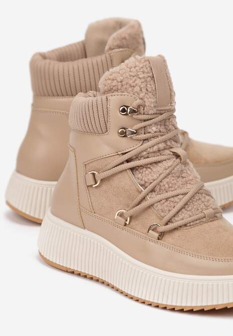 Ciemnobeżowe Śniegowce Trapery Vices na Płaskiej Podeszwie z Futerkiem w Stylu Baranka ze Sznurowaniem Temirits