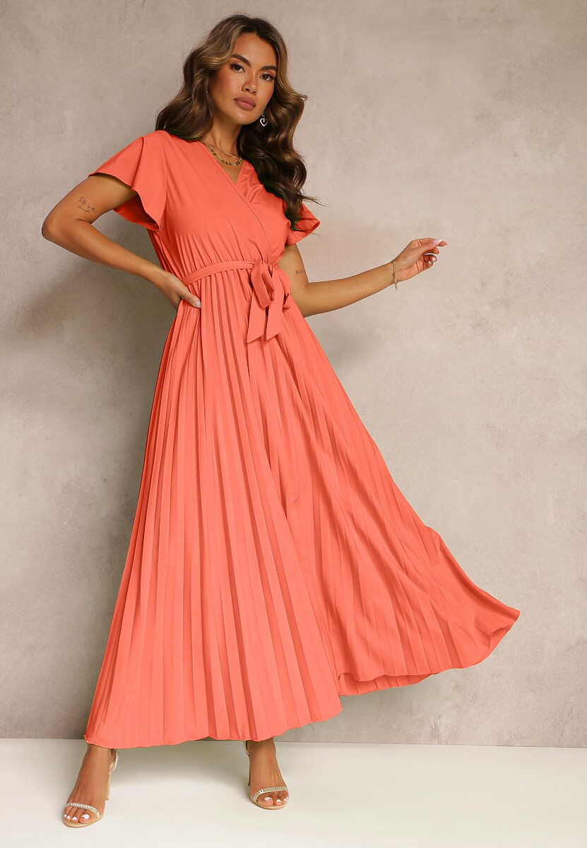 Pomarańczowa Koktajlowa Maxi Sukienka Ozdobiona Plisami z Trójkątnym Dekoltem i Wiązaniem w Talii Phoelia