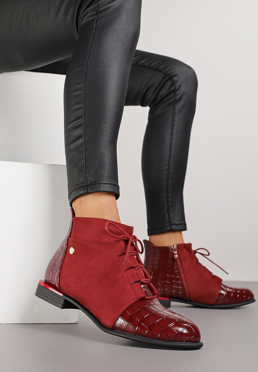 Czarne Botki Vices ze Sznurowaną Cholewką Uzvila