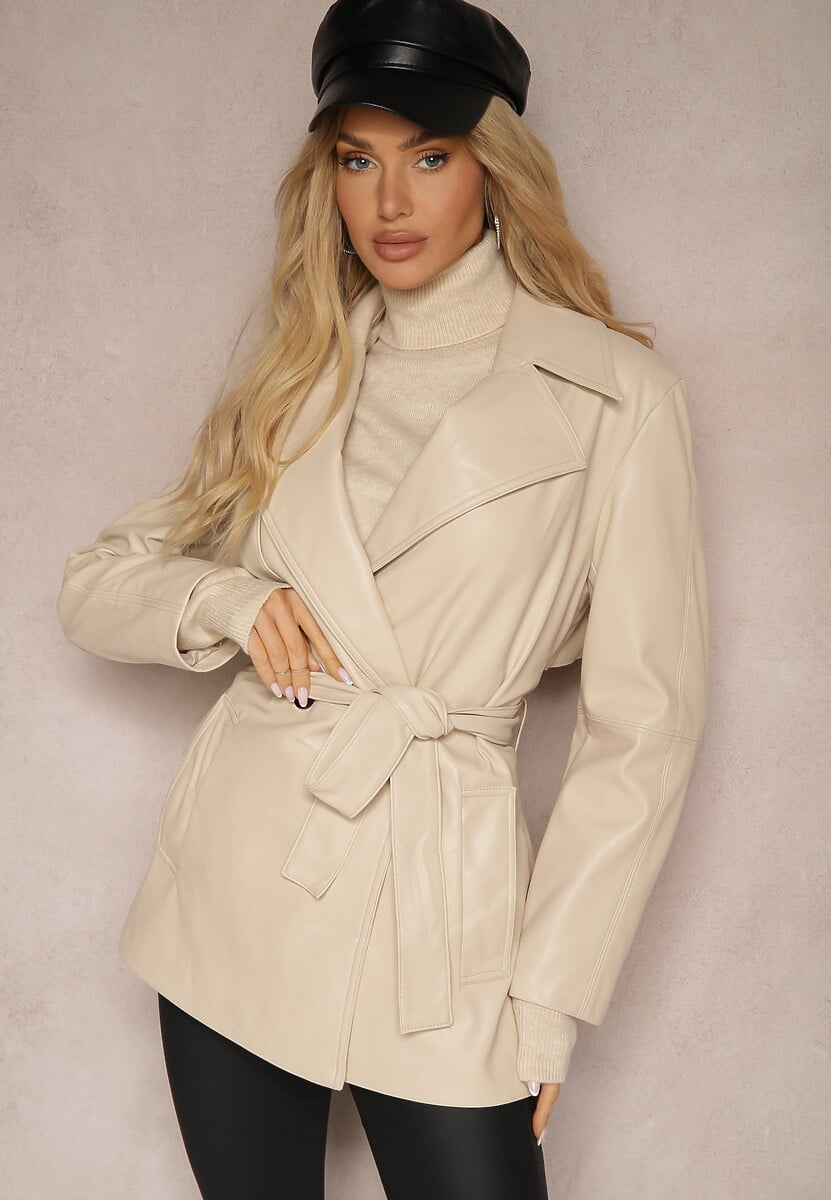 Czarna Kurtka Płaszcz z Paskiem w Pasie o Taliowanym Kroju z Ekoskóry Walania