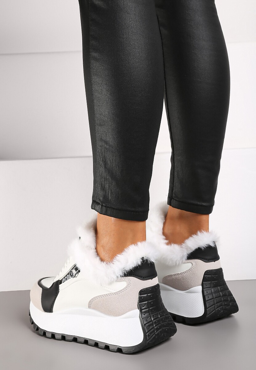 Białe Sneakersy na Platformie z Napisem Sznurowaniem i Futerkiem Vazina