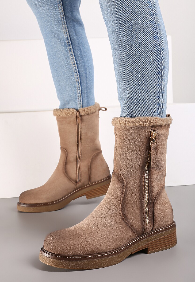 Ciemnobeżowe Botki z Ekozamszu na Płaskiej Podeszwie z Ozdobnym Suwakiem i Futerkiem Nevadorae