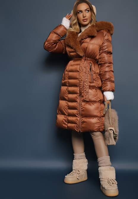 Brązowa Pikowana Kurtka Płaszcz za Kolano z Wiązanym Paskiem i Futerkiem Vivenda