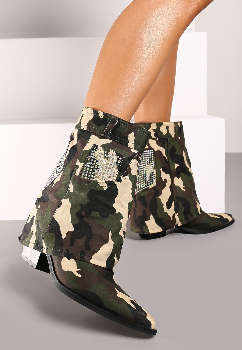 Moro Botki na Obcasie z Cholewką Imitującą Nogawkę z Łańcuszkiem Ecaria