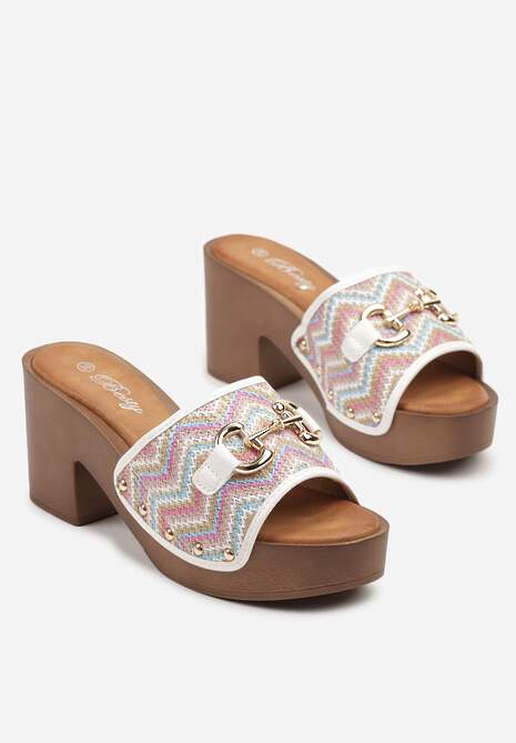 Biało-Różowe Klapki na Słupku i Platformie z Ozdobną Klamrą Koroti