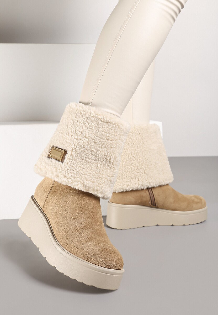 Brązowe Botki na Koturnie Ozdobione Barankiem i Wywiniętą Cholewką Irissinae