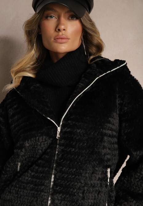 Czarna Kurtka z Futerkiem Kapturem i Ściągaczami Deolie