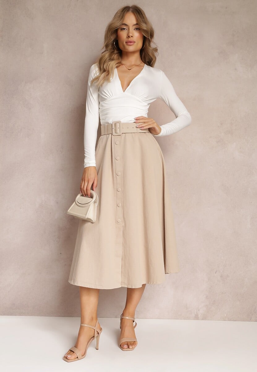 Biała Trapezowa Spódnica Midi z Rozkloszowanym Dołem i Paskiem z Klamerką z Bawełny Marydevi