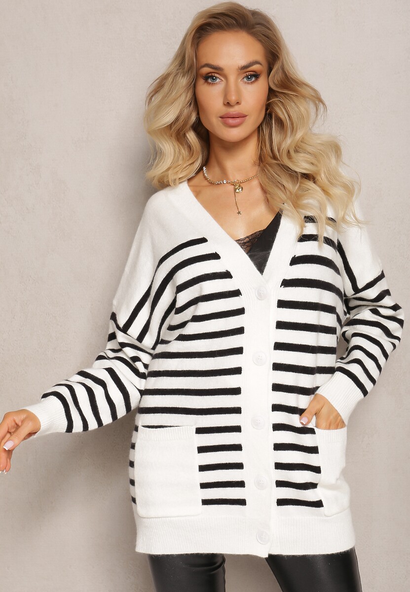 Biały Kardigan w Paski o Wydłużonym Fasonie z Dekoltem V Zapinany na Guziki Ravime