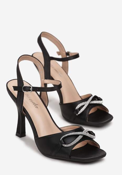 Czarne Sandały na Szpilce z Odkrytym Noskiem i Ozdobą z Cyrkonii Anabeli