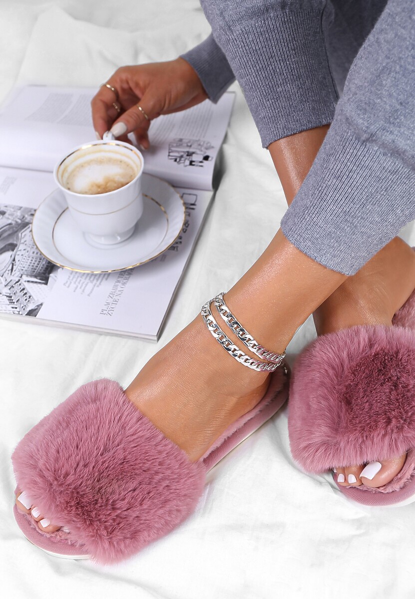 Różowe Kapcie Futrzane z Szerokim Paskiem Iphandras
